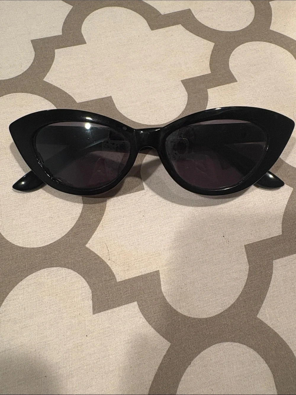 Black Cat Eye Sunglasses - Women Accessories